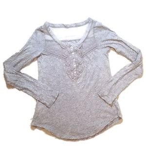 SO gray long sleeve tshirt size xs